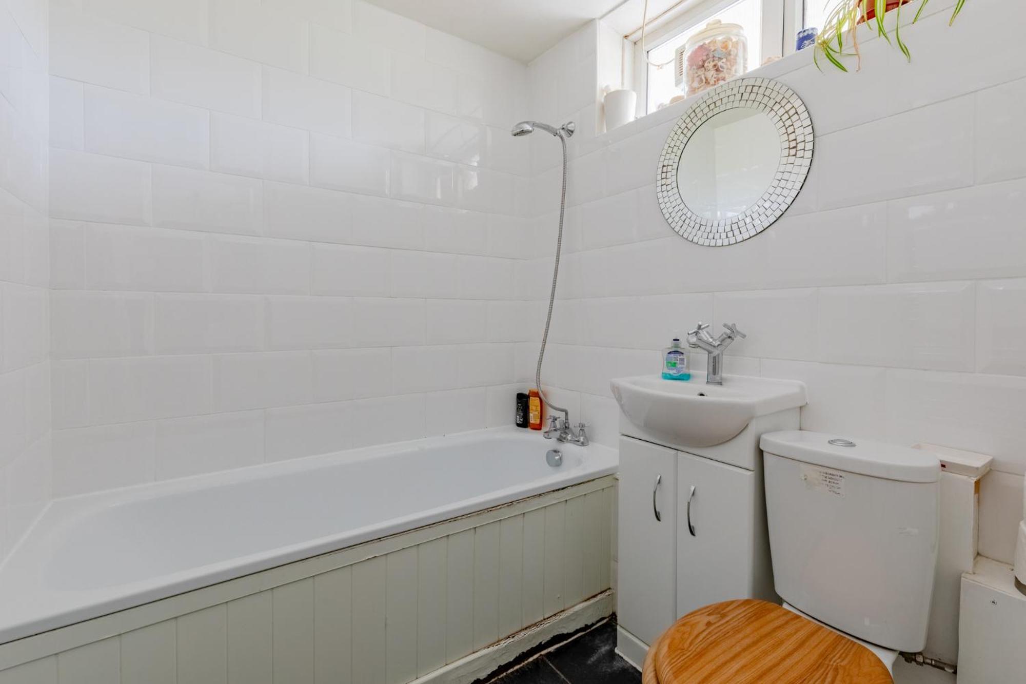 Characterful 1 Bedroom Flat Close To Dlr Λονδίνο Εξωτερικό φωτογραφία